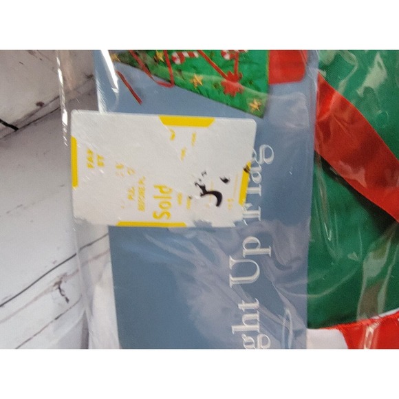 Nantucket home Christmas tree light up flag READ - Picture 7 of 8